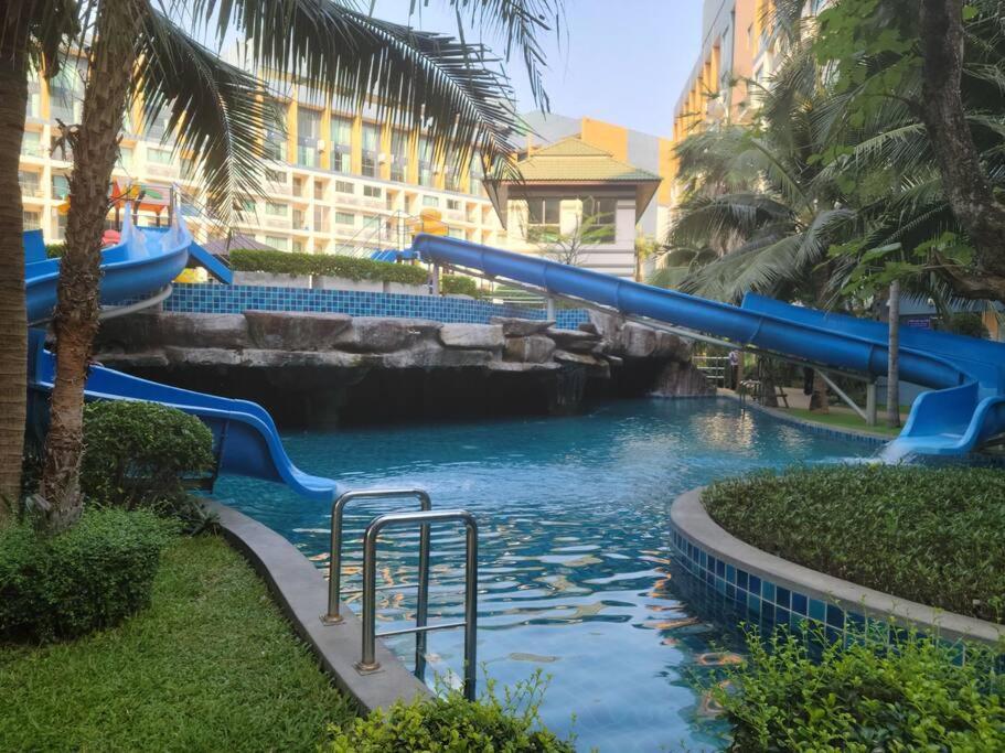 Laguna Beach Resort 2-Have Tub Loft Room Bãi biển Jomtien Ngoại thất bức ảnh
