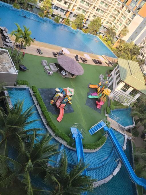 Laguna Beach Resort 2-Have Tub Loft Room Bãi biển Jomtien Ngoại thất bức ảnh