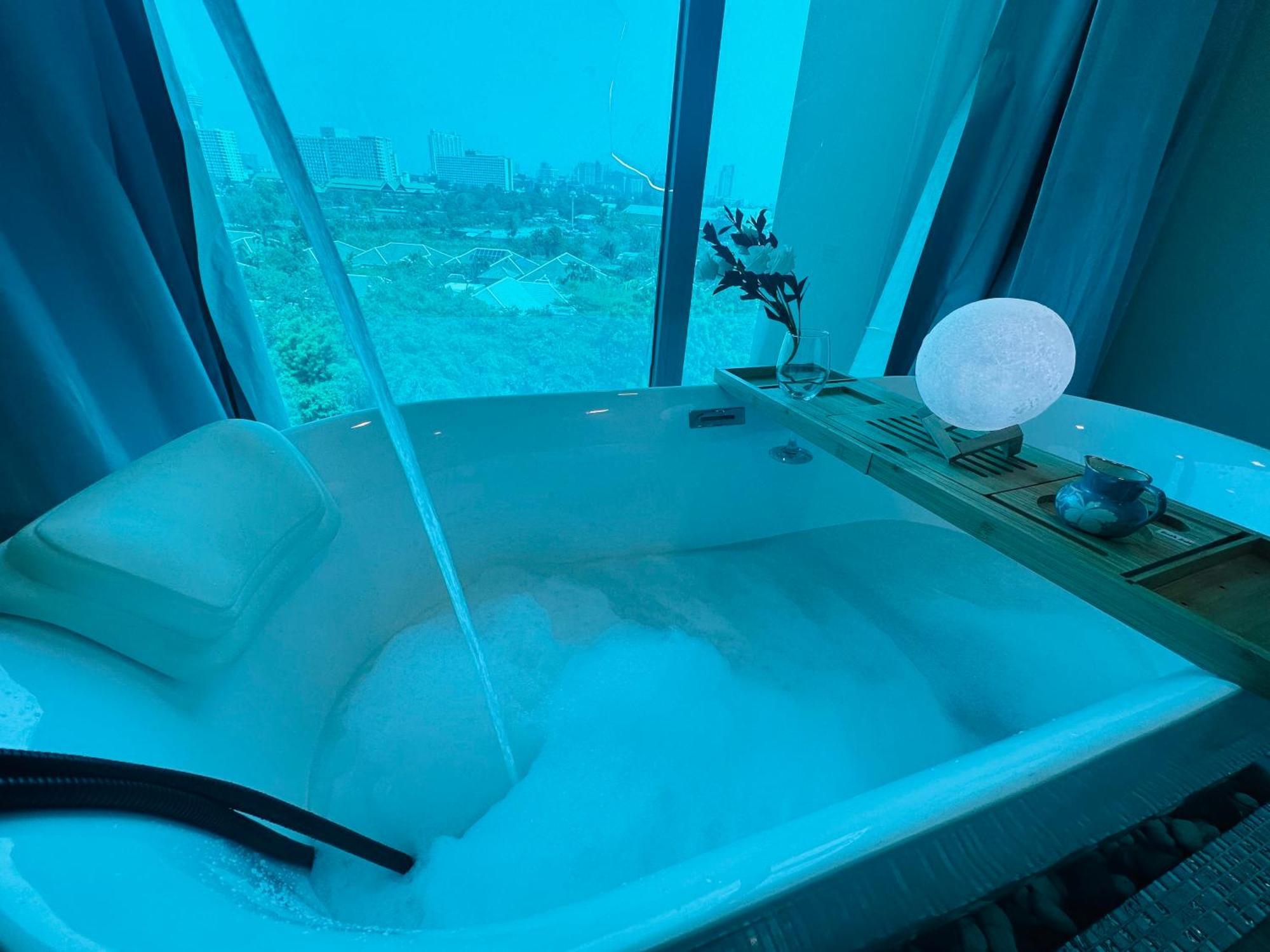 Laguna Beach Resort 2-Have Tub Loft Room Bãi biển Jomtien Ngoại thất bức ảnh